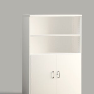 Armario de puertas bajas con estantes.